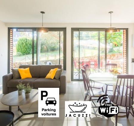 Appartamento Plein Sud avec Jacuzzi Privatif et parking privé Sarlat Esterno foto