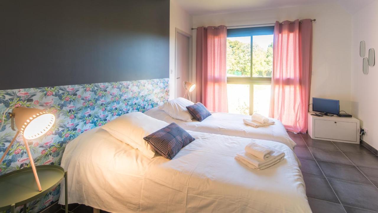 Appartamento Plein Sud avec Jacuzzi Privatif et parking privé Sarlat Esterno foto
