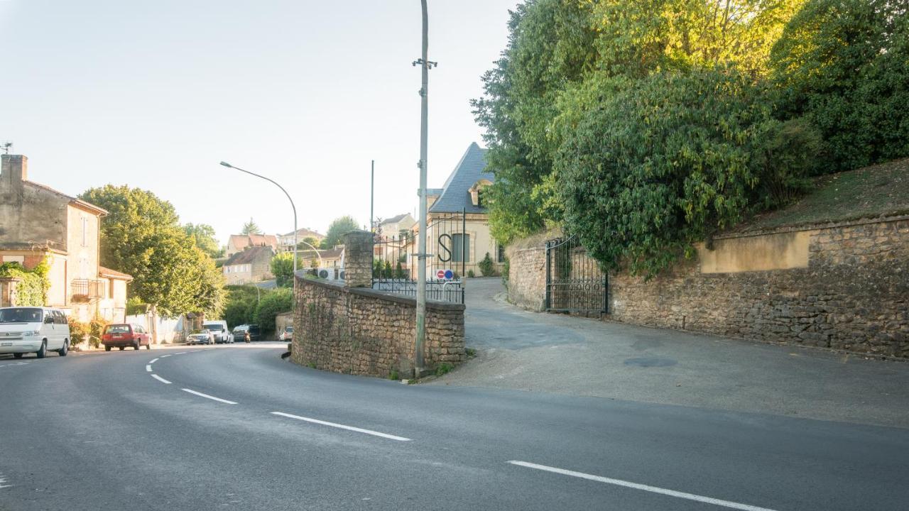 Appartamento Plein Sud avec Jacuzzi Privatif et parking privé Sarlat Esterno foto